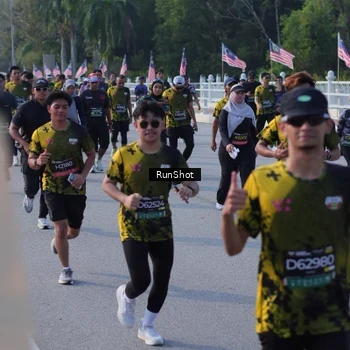 Runner Photo 7128022