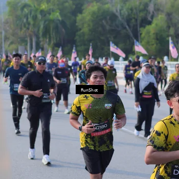 Runner Photo 7128033