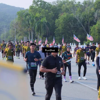 Runner Photo 7128037