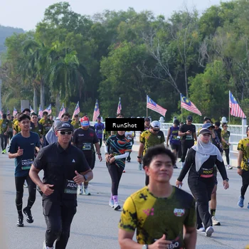 Runner Photo 7128038