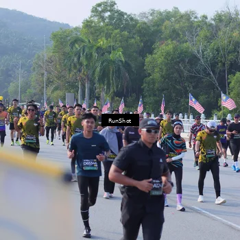 Runner Photo 7128047