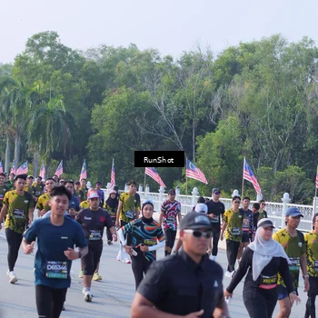 Runner Photo 7128049