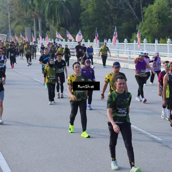 Runner Photo 7128058
