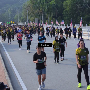 Runner Photo 7128078