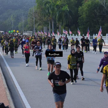 Runner Photo 7128085