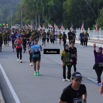 Runner Photo 7128094