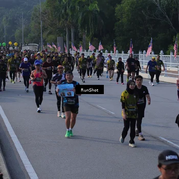 Runner Photo 7128097