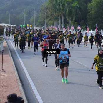Runner Photo 7128103