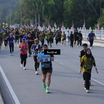 Runner Photo 7128120