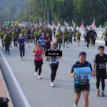 Runner Photo 7128129