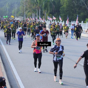 Runner Photo 7128138