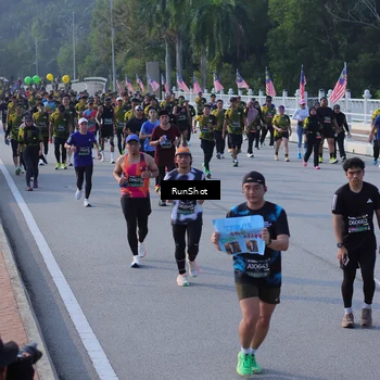 Runner Photo 7128148