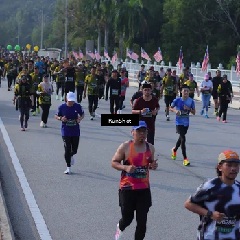 Runner Photo 7128149