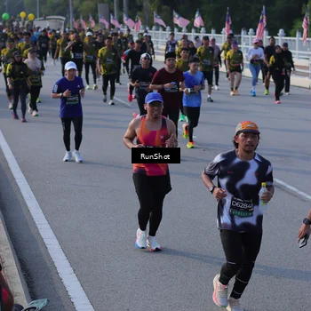 Runner Photo 7128151