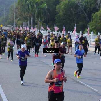 Runner Photo 7128160