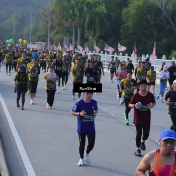 Runner Photo 7128168