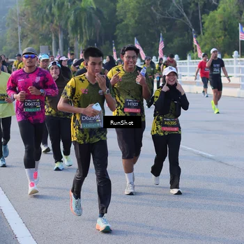 Runner Photo 7128173