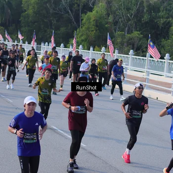 Runner Photo 7128185