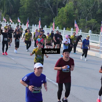 Runner Photo 7128193