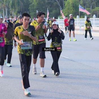 Runner Photo 7128211