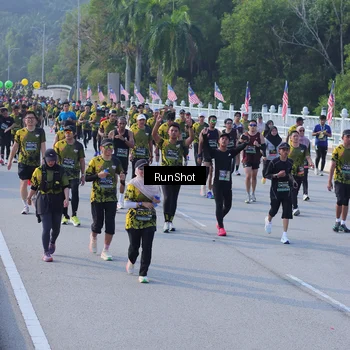 Runner Photo 7128218