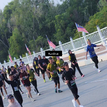 Runner Photo 7128247