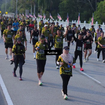 Runner Photo 7128249