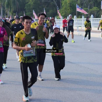 Runner Photo 7128250
