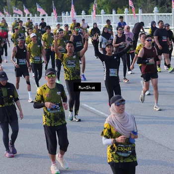Runner Photo 7128254