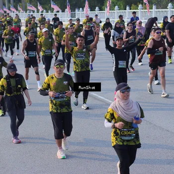 Runner Photo 7128256