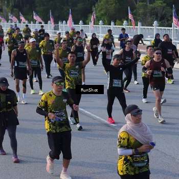 Runner Photo 7128257