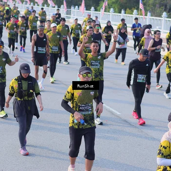 Runner Photo 7128263