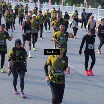 Runner Photo 7128268