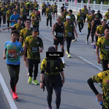 Runner Photo 7128274