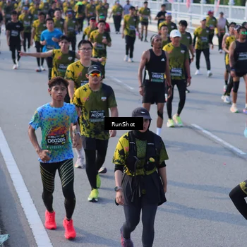 Runner Photo 7128285