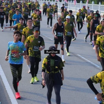 Runner Photo 7128287