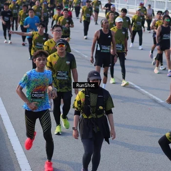 Runner Photo 7128290