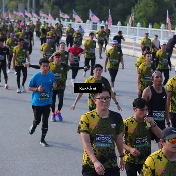 Runner Photo 7128321