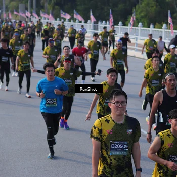 Runner Photo 7128325