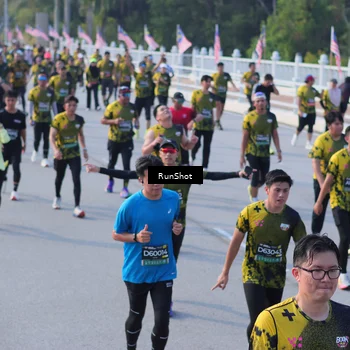 Runner Photo 7128332