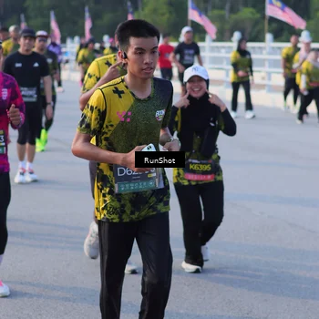 Runner Photo 7128334