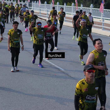 Runner Photo 7128367