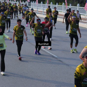 Runner Photo 7128368