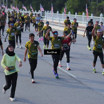 Runner Photo 7128370