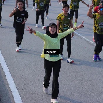 Runner Photo 7128383