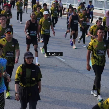 Runner Photo 7128391