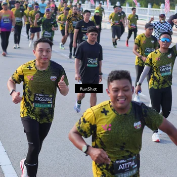 Runner Photo 7128418