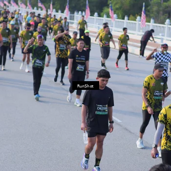 Runner Photo 7128427