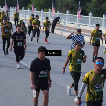 Runner Photo 7128433