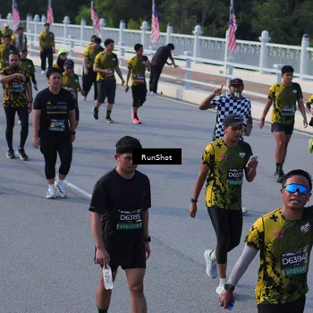 Runner Photo 7128437